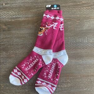 For Bare Feet Alabama Crimson Tide Red and White Socks